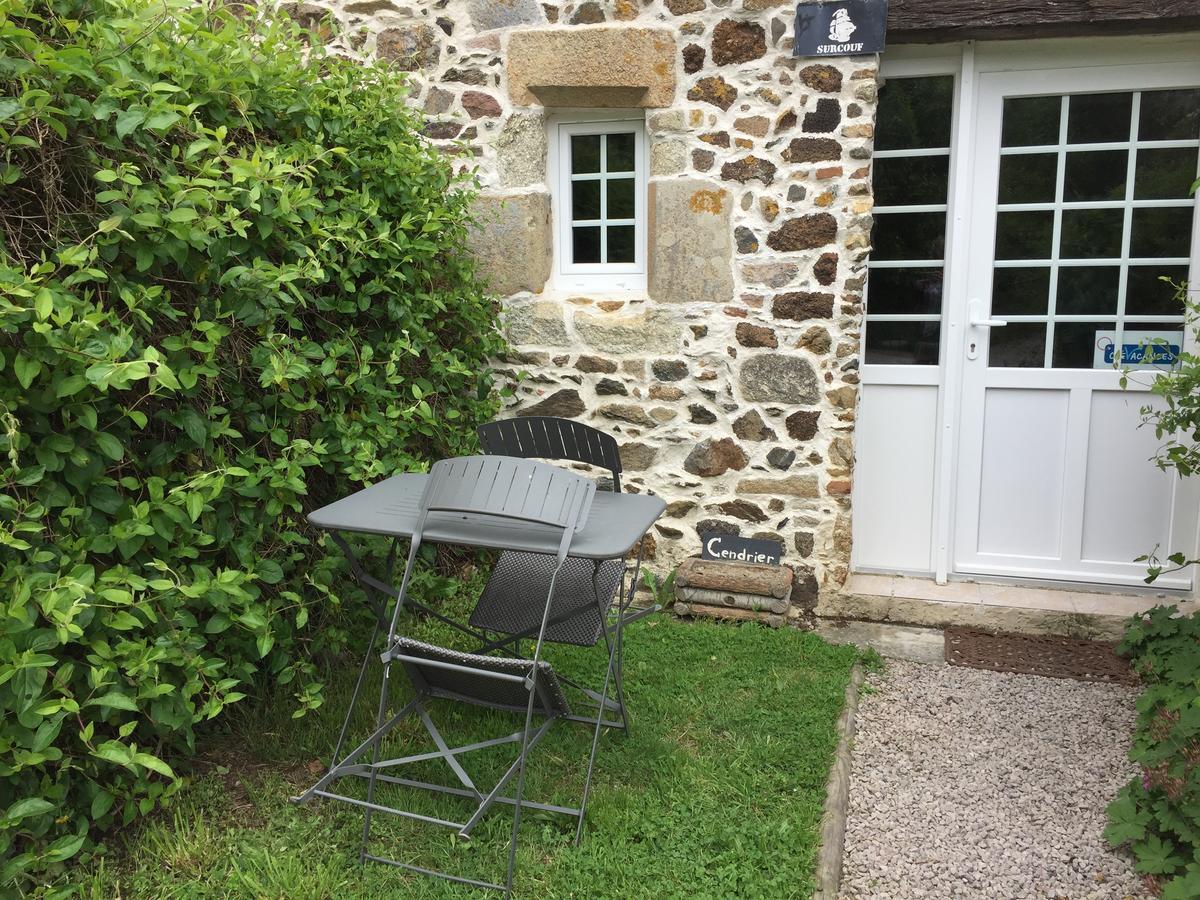 Gites Au Clos Du Lit Saint-Aaron Eksteriør bilde